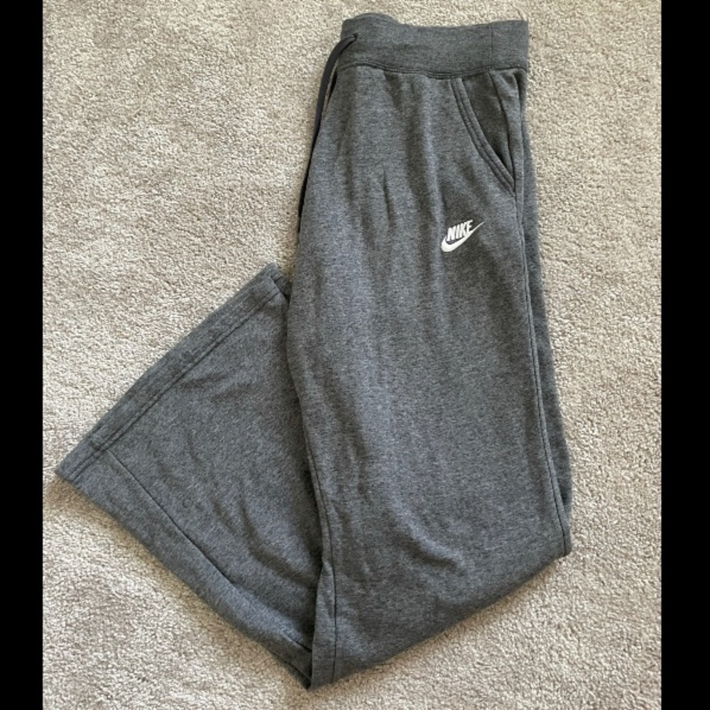 Grey Nike Fleece Sweatpants